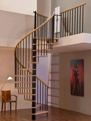 Заказать винтовую лестницу на второй этаж